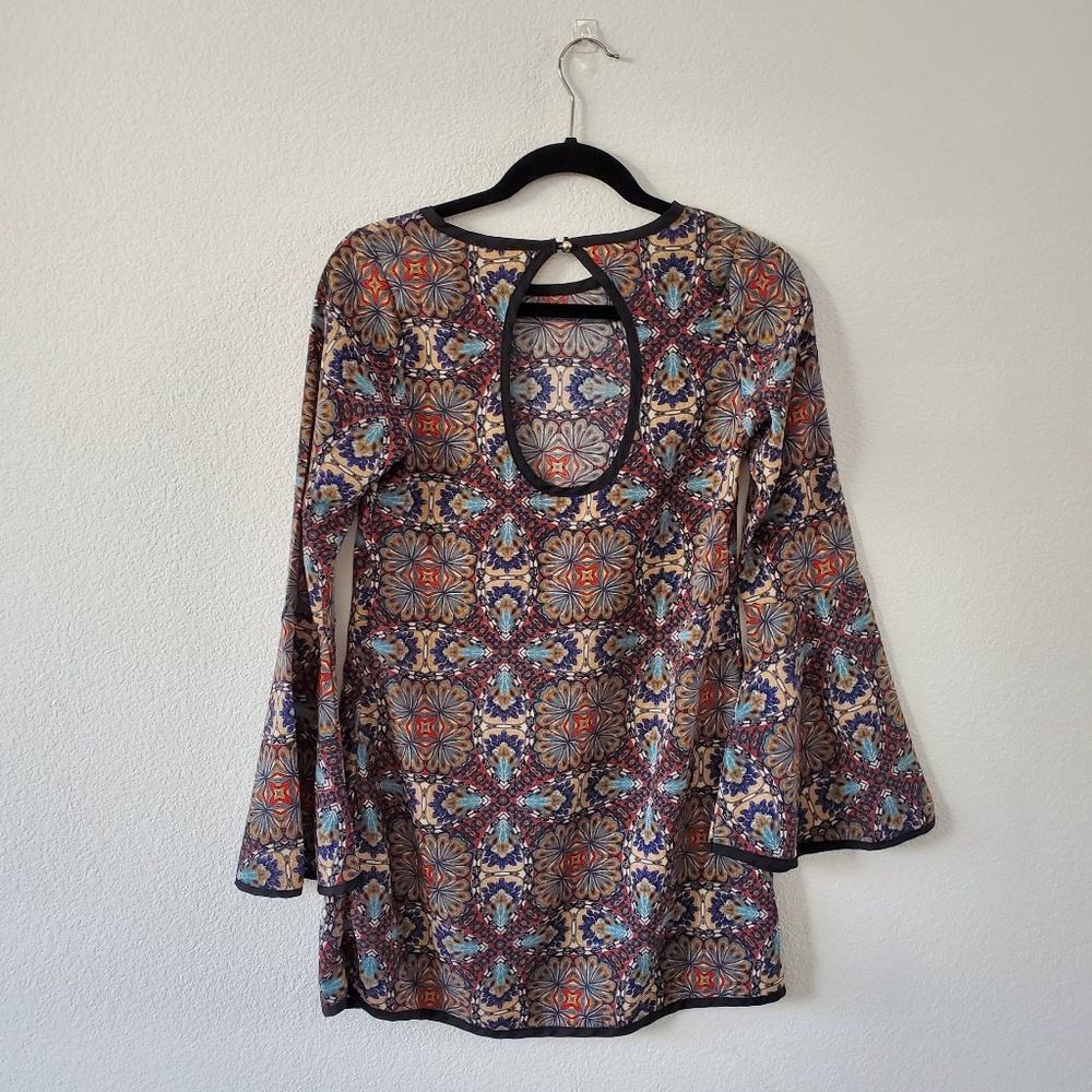 Patterned Dress - Picture 2 of 3
